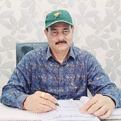 Dr. Rakesh Mathur